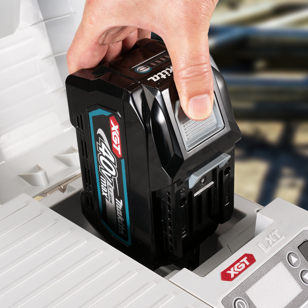 Makita 40V Max / 18V 7L Cooler & Warmer (CW003GZ01)