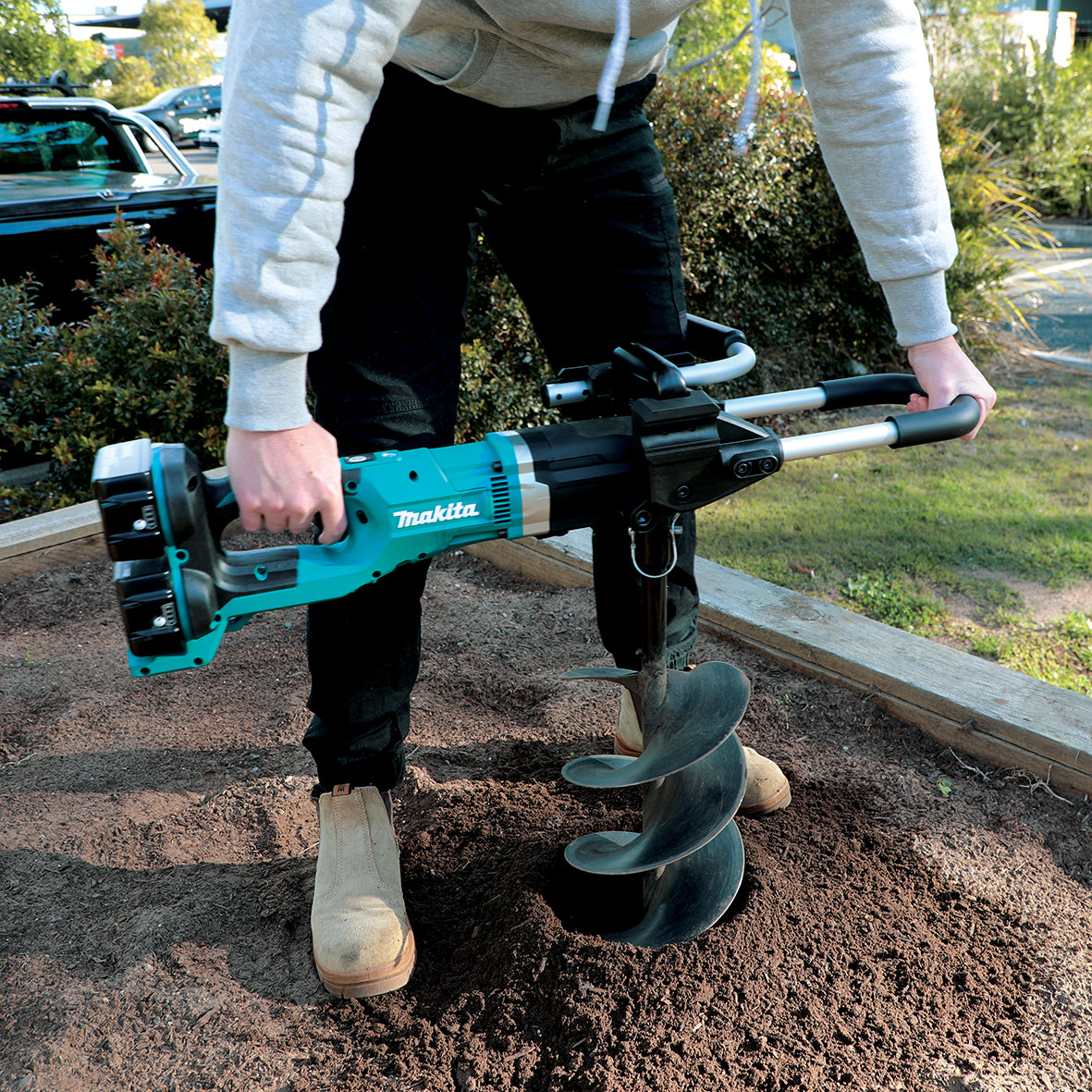 Makita 18Vx2 BRUSHLESS Earth Auger - Tool Only  (DDG461Z)