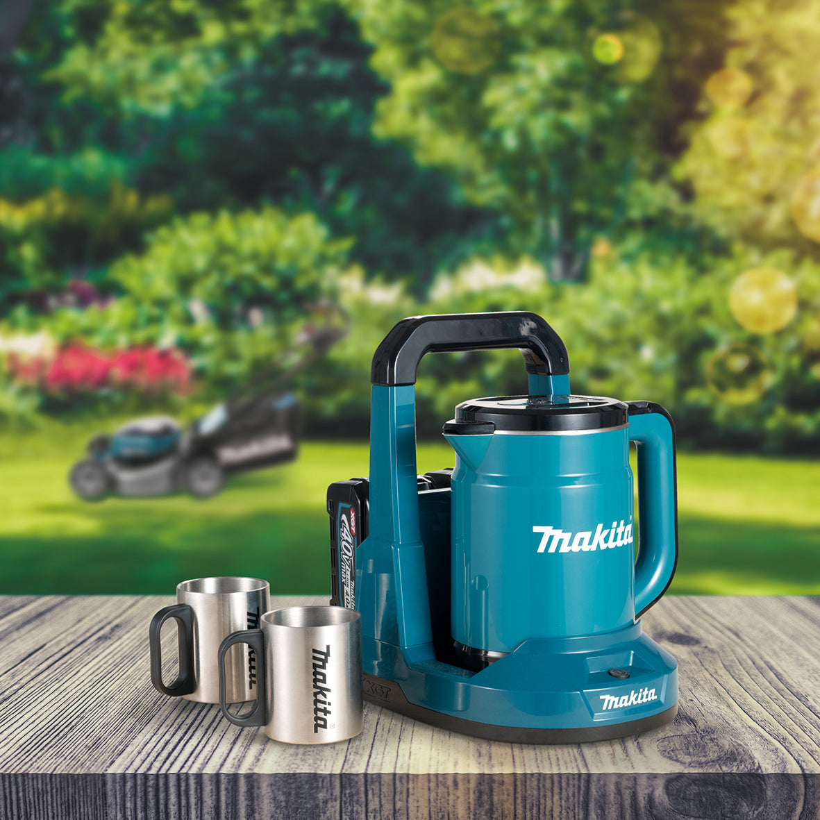 Makita 40V Max Kettle - Tool Only (KT001GZ)