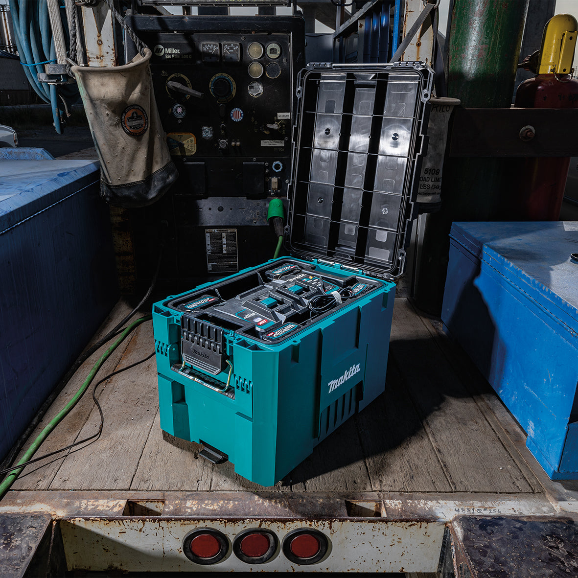 Makita MAKTRAK™ X-Large Extension Tool Box (T-90021)