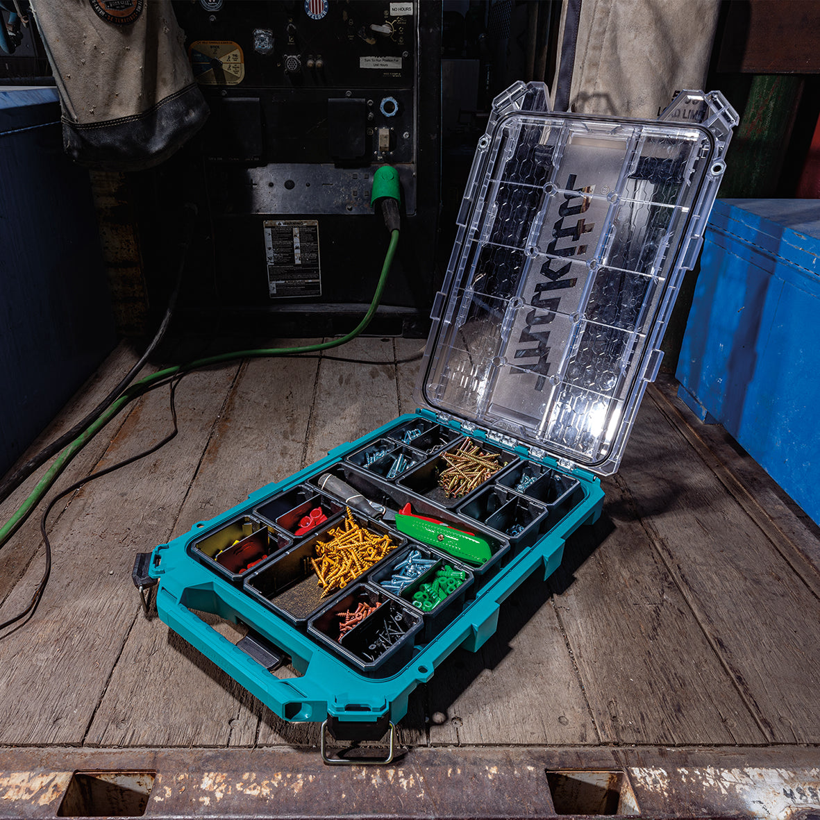 Makita MAKTRAK™ Low Profile Medium Organiser (T-90059)