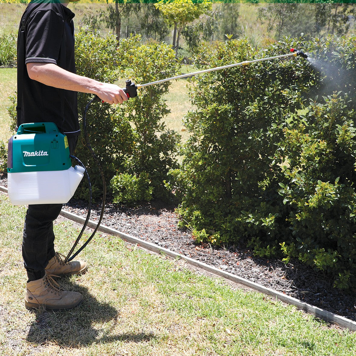 Makita 18V 5L Garden Sprayer - Tool Only (DUS054Z)