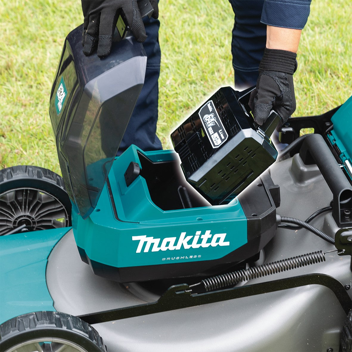 Makita 64V Max Brushless Self Propelled 480mm Lawn Mower Kit (LM003JB103)